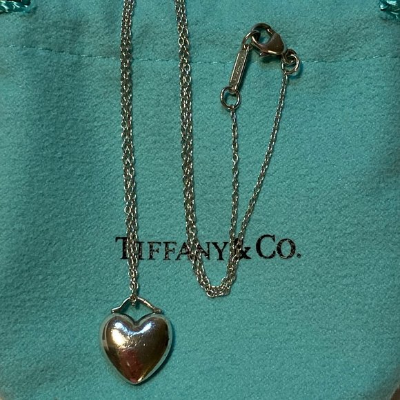 Tiffany & Co. Sterling Silver Puffed Heart Pendant Necklace 16" - Picture 3 of 7